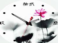 客厅的“钟”要怎么摆呢