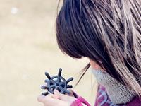 爱情中倔强而又长情的生肖女