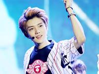 傻傻惹人爱的生肖萌男