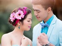 塔罗牌占卜你最惹周围谁疼爱