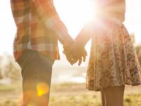 最受不了异地恋的星座男