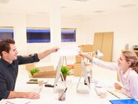 最容易发生办公室恋情的星座男