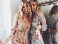 占卜你的恋情会因何出现第三者