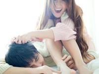 不需要太聪明，这些星座男就喜欢笨一点的女生