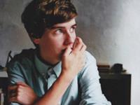 尴尬到不行，这些星男的笑话真的超冷