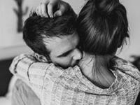 从小缺爱，你将如何去获取幸福呢