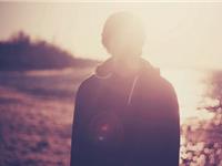 远离这些喜欢看悬疑小说的星座男