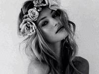 占卜你会拥有怎样的婚姻生活