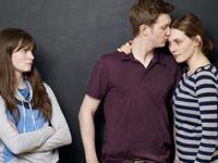 容易吃醋的星座男