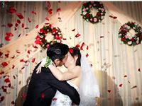 对感情专一，婚后最疼老婆的生肖男