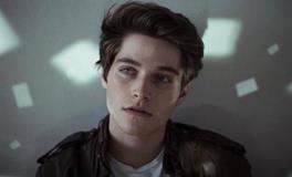 撒谎时你会有什么样的小动作？