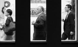 你在同事中的地位如何？