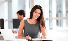 职场中能靠魅力圈粉无数的星座