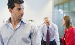 初入职场，12星座如何应对同事冷暴力