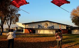 姓栾女孩起名大全