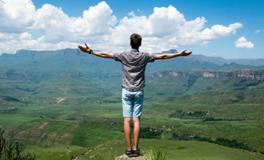 梦见自己讨厌的人是什么意思