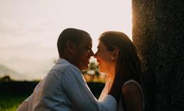 梦见和别人一起等车