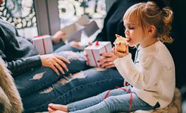 周公解梦梦见已故的亲人