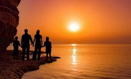 爸爸属兔妈妈属马孩子属什么好