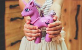 梦到自己怀孕怀的女孩