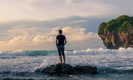 女人梦见鹰是什么意思