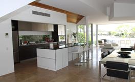 梦见在老家的房子里