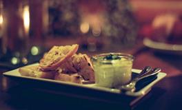 梦见请客吃饭预示着什么