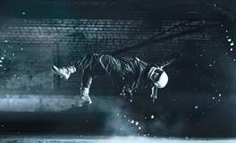 梦到洗澡被别人看见