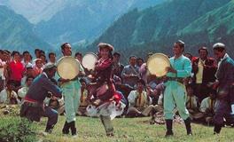 维吾尔族和穆斯林之间有什么关系