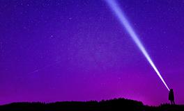 梦见吃的东西里面有虫子