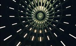 女人梦见爬山什么意思