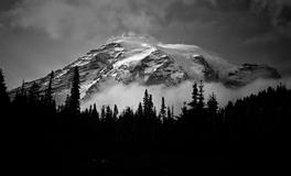 梦见被打劫是什么意思