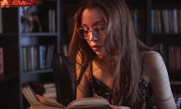 属鸡男喜欢什么样的女人