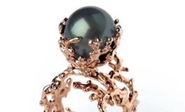 金牛座钻石戒指