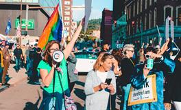 梦见泥石流但自己没事