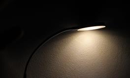 梦见自己挖出大块耳屎