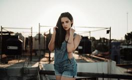 生肖鸡如何为爱情保鲜