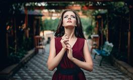 属羊的女人命好不好