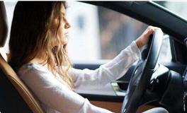 女人梦见自己开车预兆