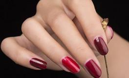 水瓶座指甲油，水瓶座专属指甲油