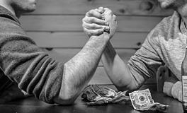 梦见别人借钱不还