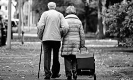 梦见母亲改嫁是什么意思