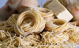 梦见吃面条很难吃暗示什么