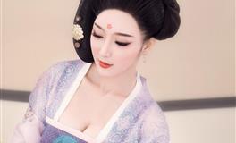 天生最具狐狸精潜质的三大星座，个个妖娆多姿，风情万种