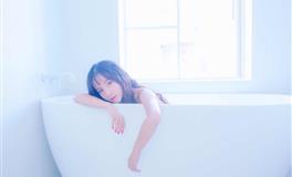 沉稳大气，智慧高深，爱上这三大星座女只会越陷越深，为之疯狂