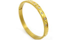 天生“懒婆娘”的4大生肖女，却是千里挑一的富婆命，婚后很旺夫