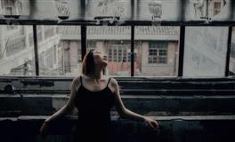 再穷，也忍不住买买买，这几个星座女剁手已成常态