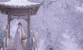 给人一种独一无二的形象感，特立独行的星座