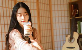 2024年属鼠的幸运色和禁忌色，属鼠人龙年最旺的颜色