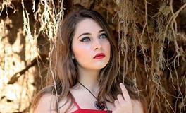 1977年属蛇人2024年运势如何，1977年属蛇人龙年全年运势如何